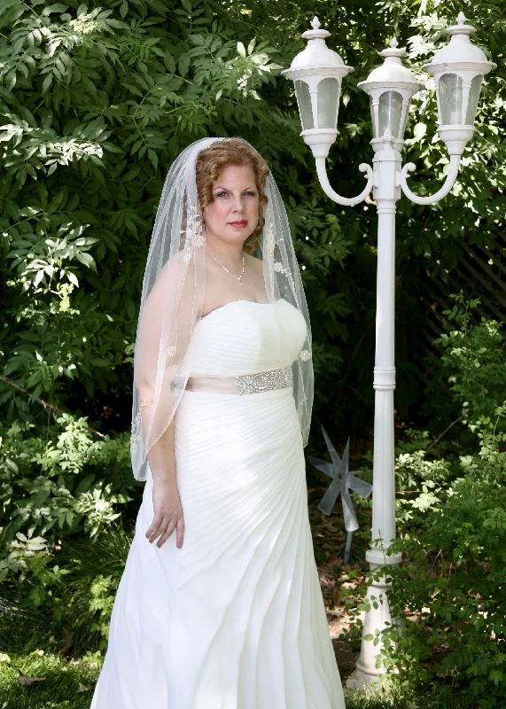 Mega Sale David's Bridal 9V3540