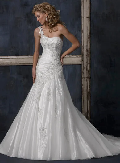 Price Meltdown Maggie Sottero Leoni