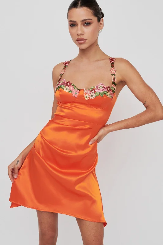 Super Sale Rose Garden Floral Applique Pleat Mini Dress Orange