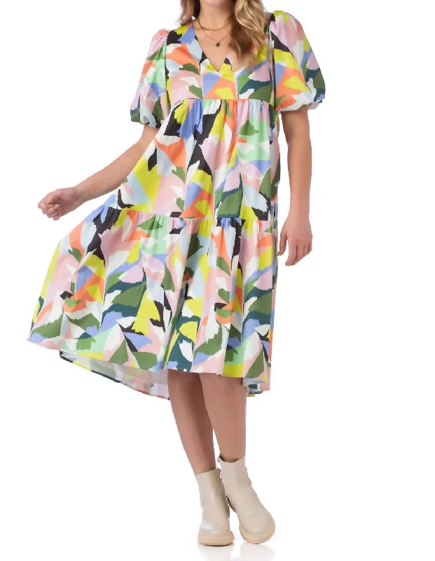 New Deals Brawley Dress in Poinciana