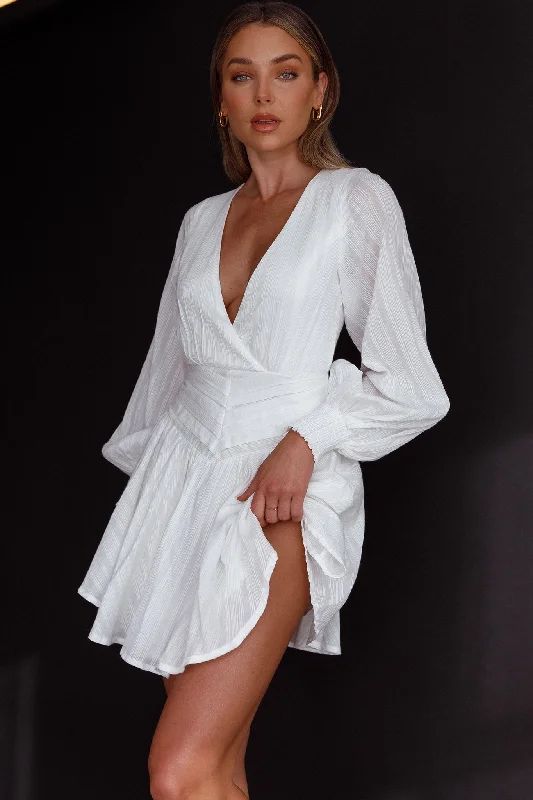 Bargain Bin Sweet Escape Lantern Sleeve Pintuck Dress White