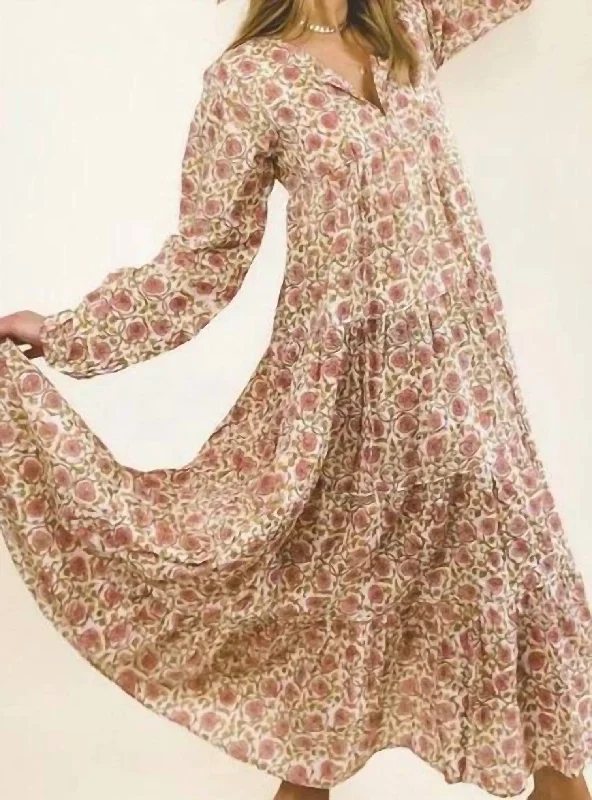 Extra Discounts Willow Maxi Dress in Pink Floral