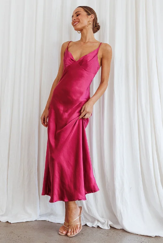 Bonus Savings Infinity Pintuck Bust Midi Dress Fuchsia