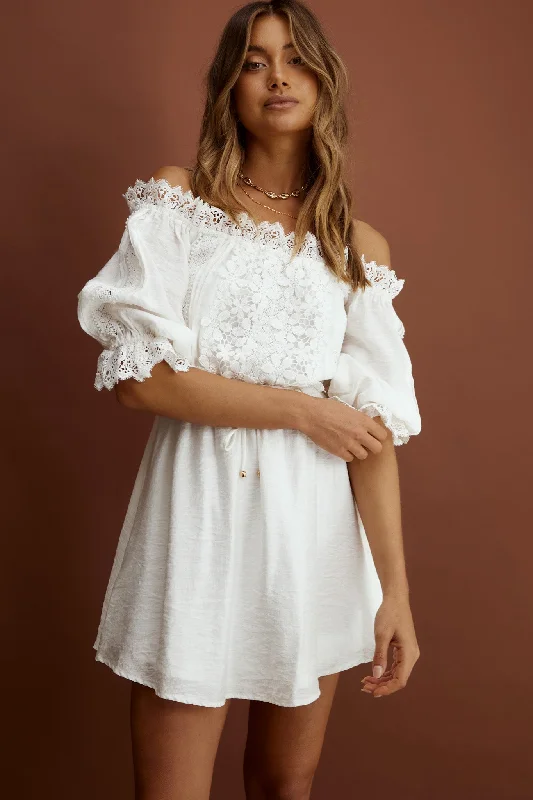 Daily Deals Homeward Off-Shoulder Lace Dress White