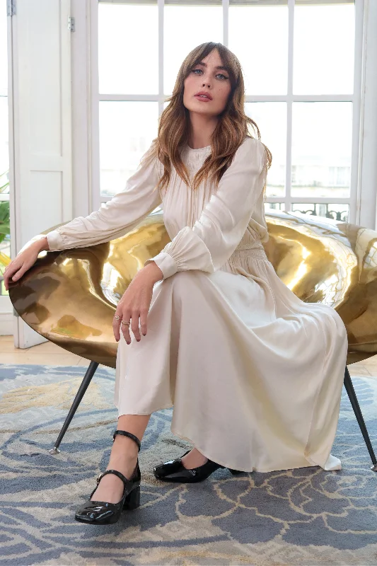 Mega Sale Silkwood Thelma Dress in Cream