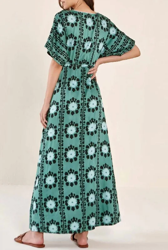 Value Deals Corinna Midi Dress in Lisha Emerald