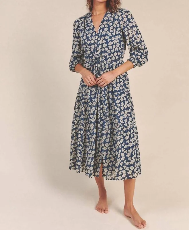 Exclusive Deal Ainsley "B" Dress in Une Fleur Print