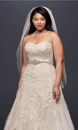 Reduced Prices David's Bridal 9v8537
