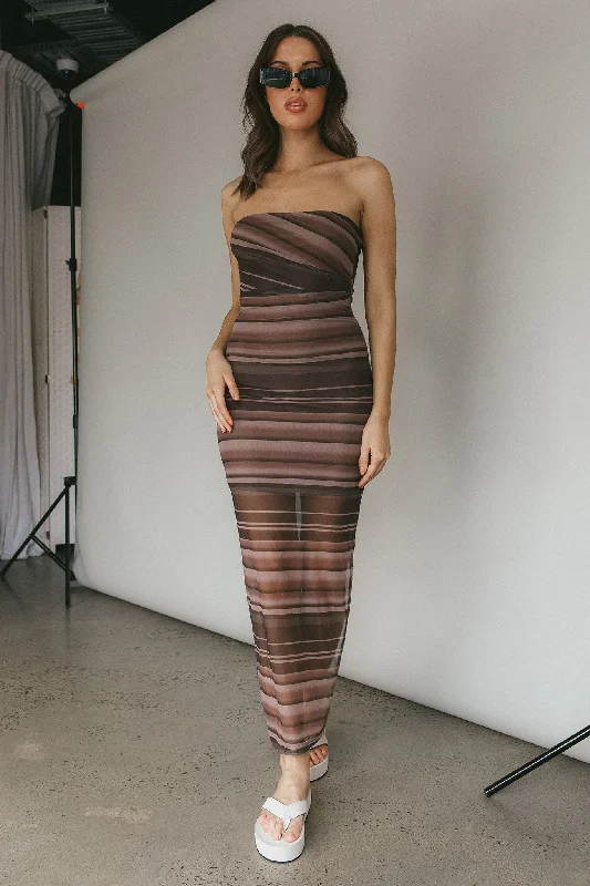Super Bargain Island Life Strapless Maxi Dress Brown