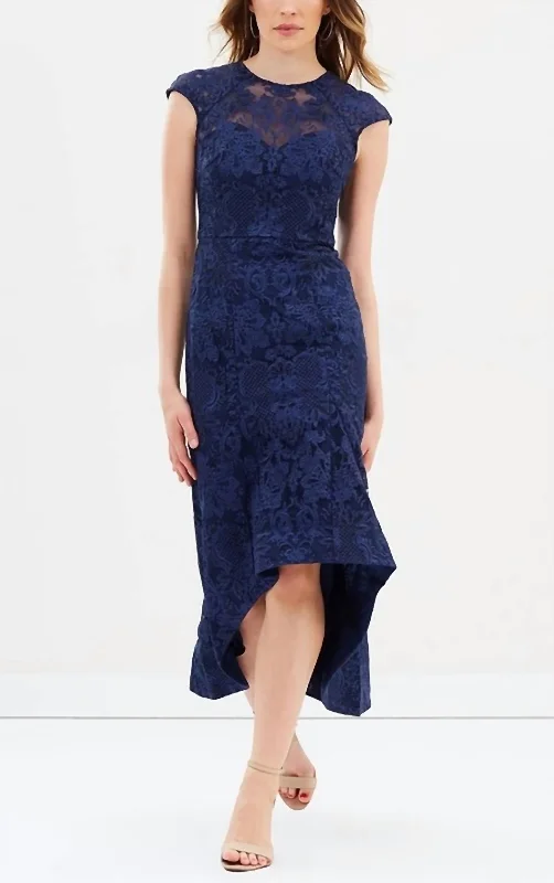 Don't Wait Prehnite Cap Sleeve Embroidery Midi Dress in Navy