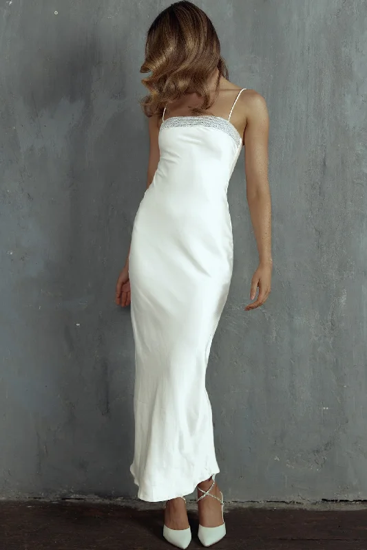 Instant Discount Making Headlines Diamante Neckline Maxi Dress White