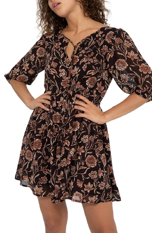 Fantastic Offers Bloom Dress in Dusk Floral