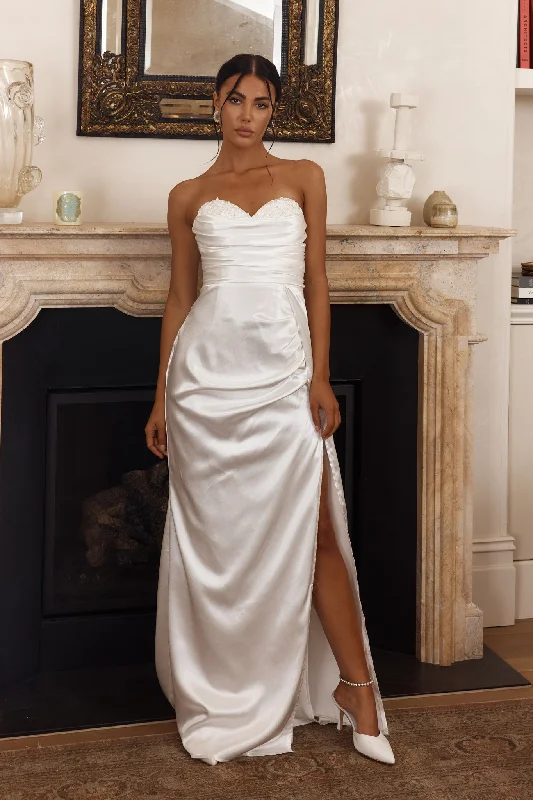 Price Cut Ahava Sweetheart Applique Satin Maxi Dress White